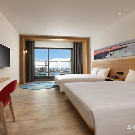 Discovery Hotel Magong Bagian luar foto