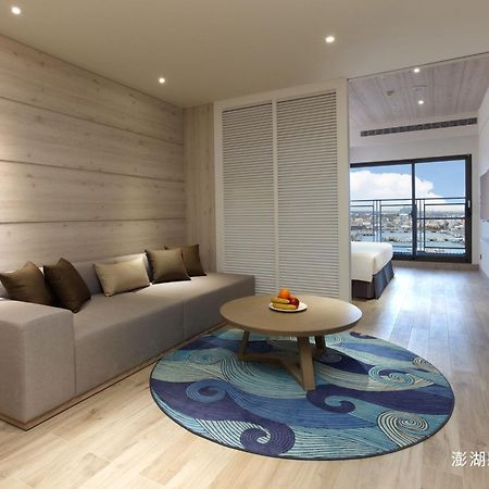 Discovery Hotel Magong Bagian luar foto
