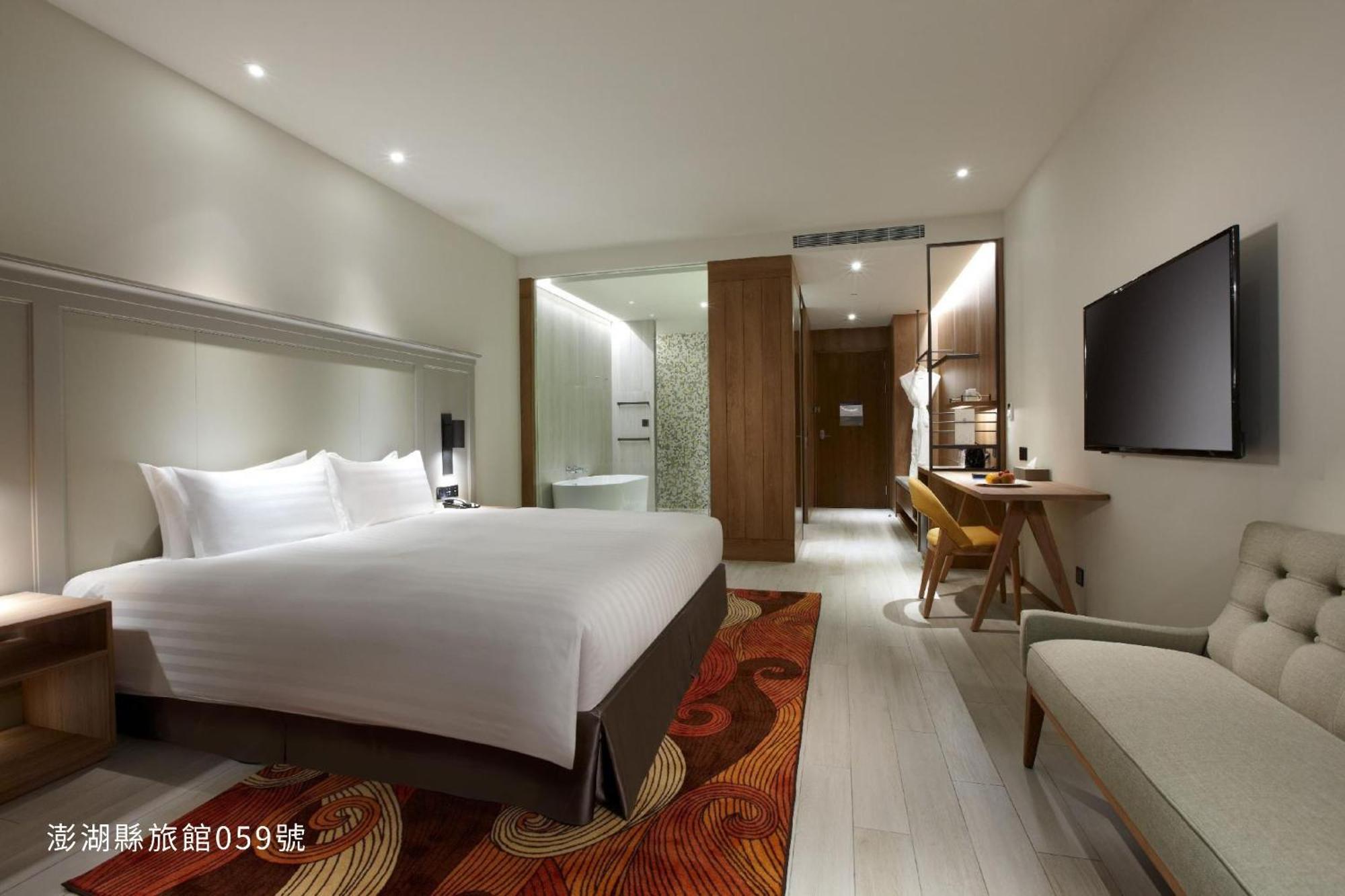 Discovery Hotel Magong Bagian luar foto