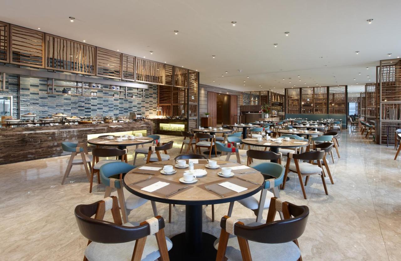 Discovery Hotel Magong Bagian luar foto